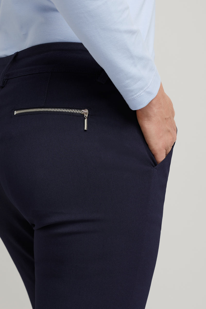 women's navy golf capri pant